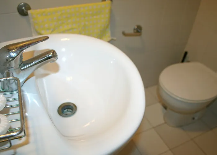 San Filippo Neri Hostel *