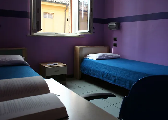 San Filippo Neri Hostel Modena